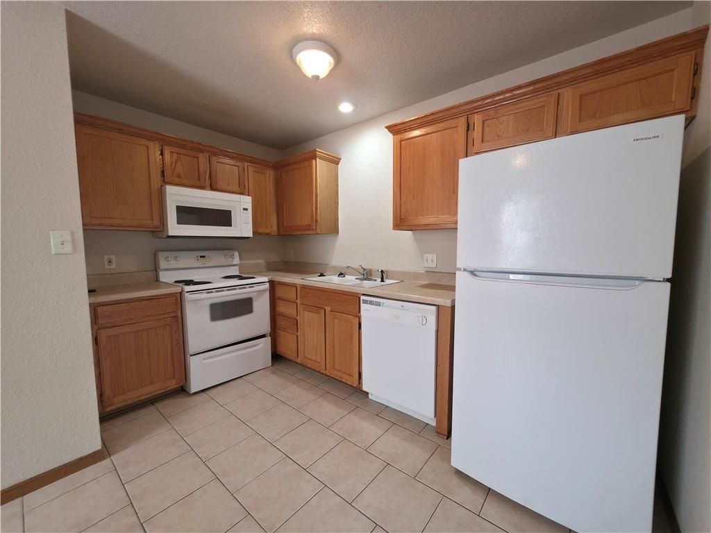 408 & 412 SW 6th Street — photo 9