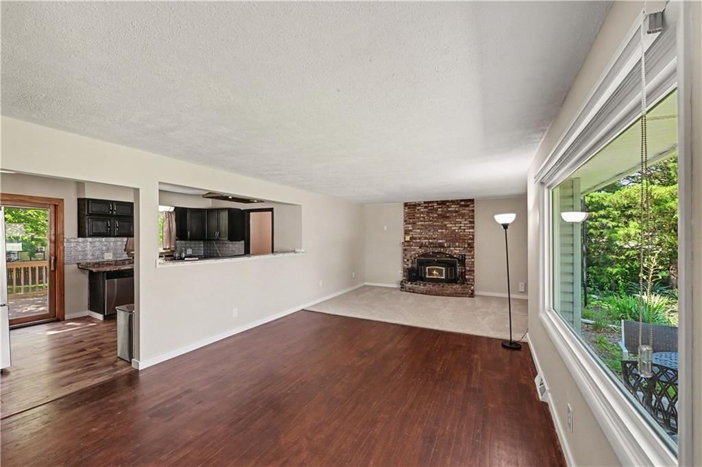 7940 N Broadway Street — photo 11