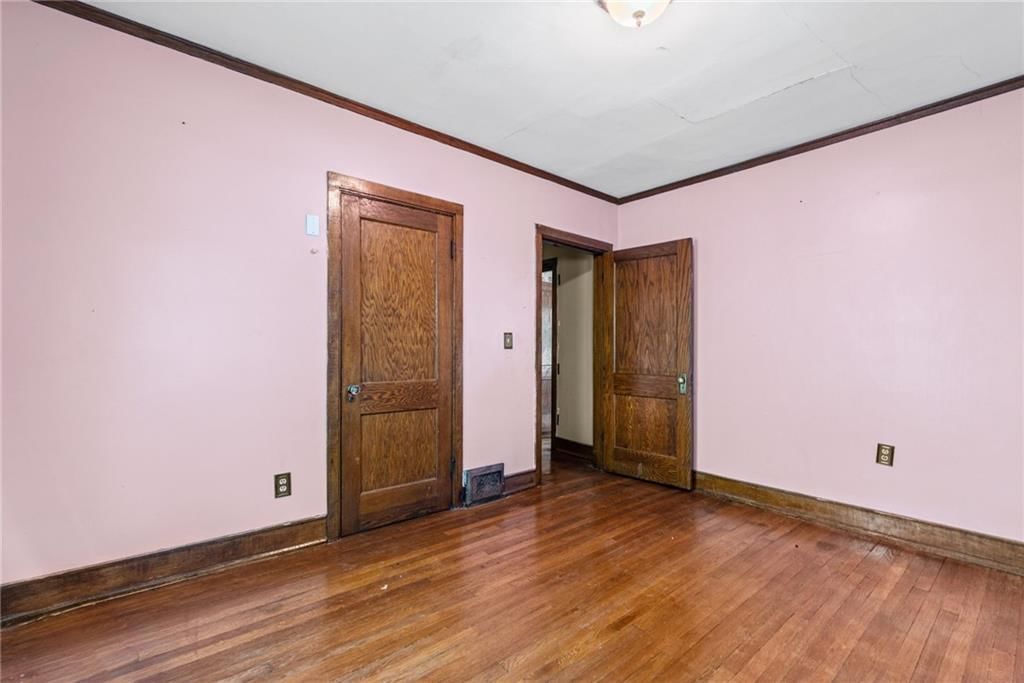 524 Cypress Avenue — photo 16