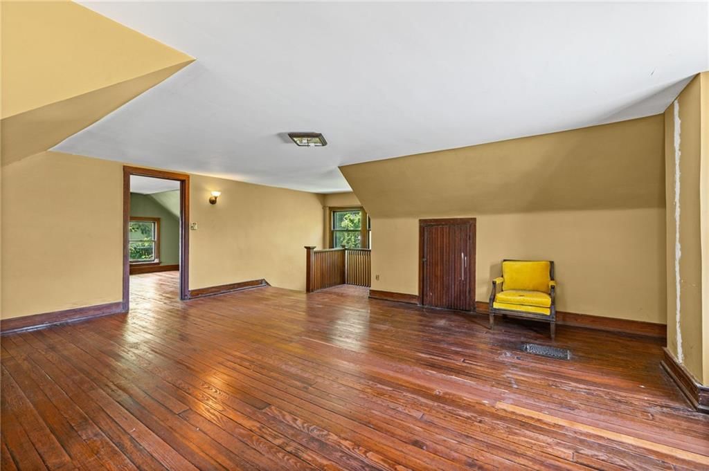 524 Cypress Avenue — photo 26