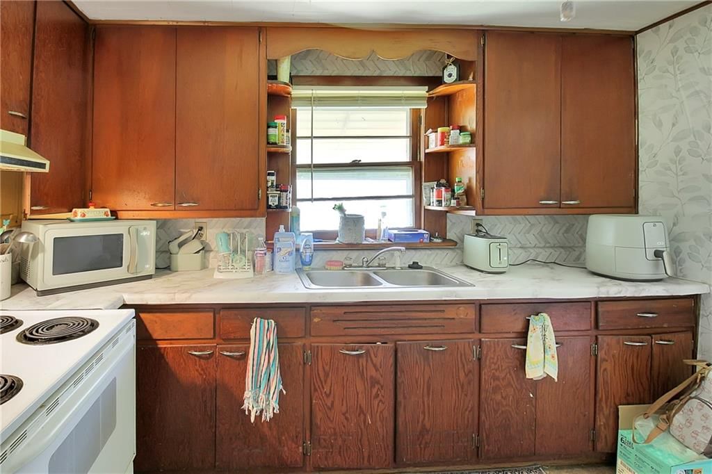 210 W 7th Street — photo 6