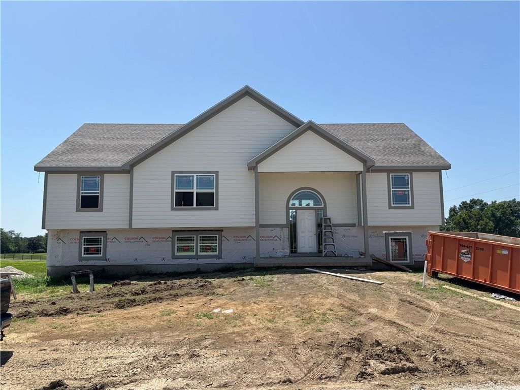 32 SW 160 Road, Warrensburg, MO