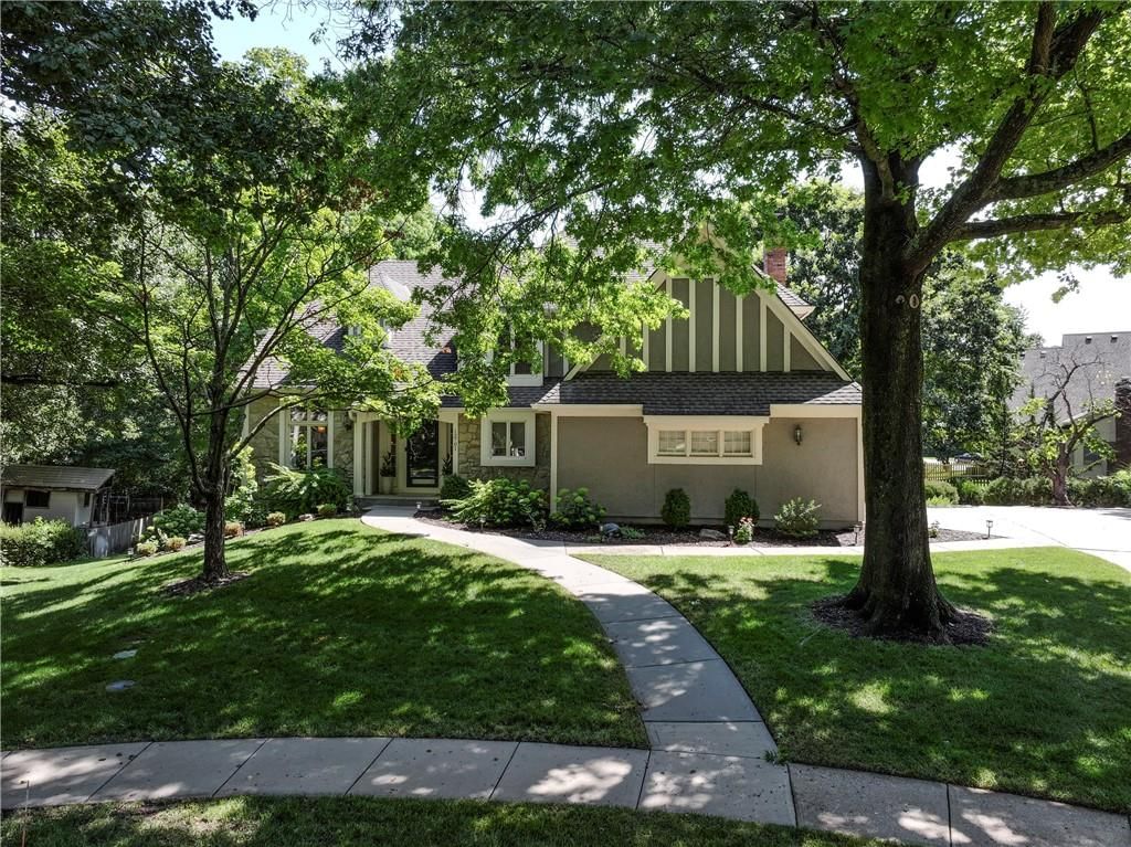 12701 Fontana Street — photo 36