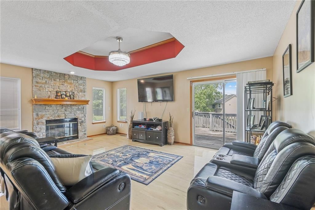 403 NE Station Drive — photo 12