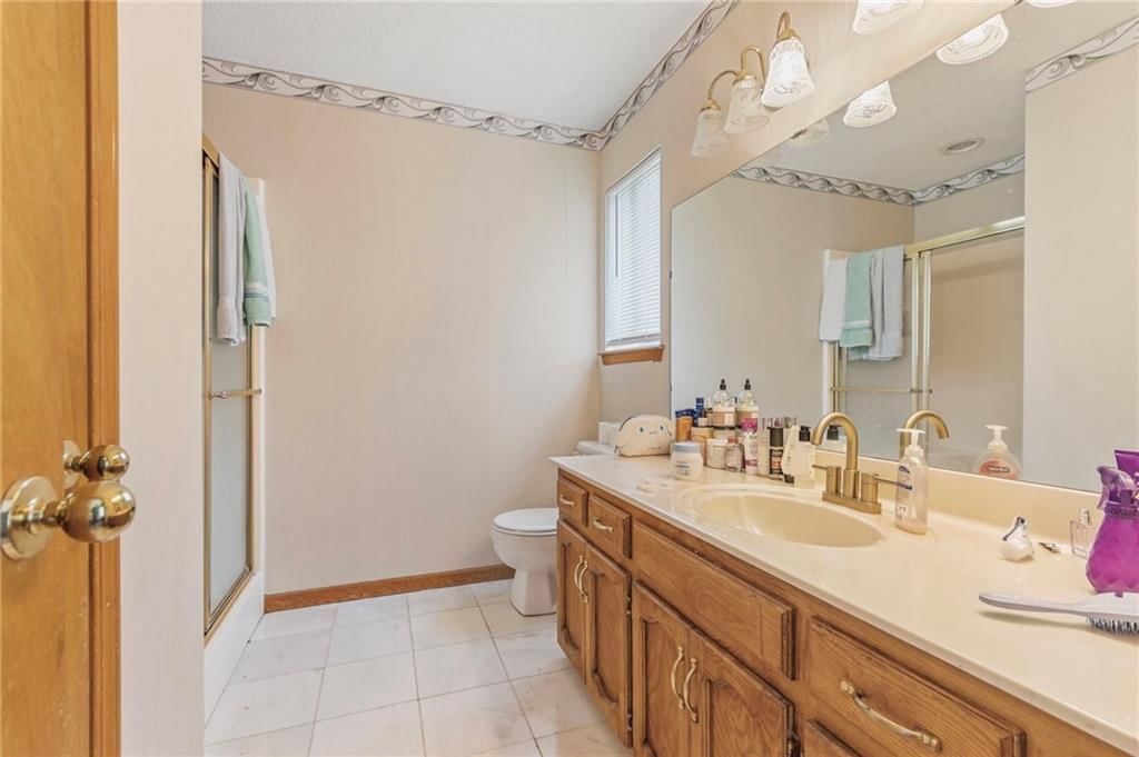 403 NE Station Drive — photo 14