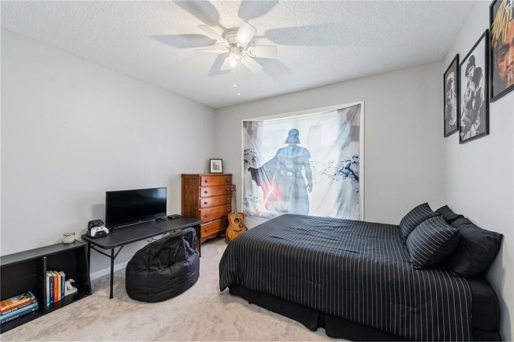 403 NE Station Drive — photo 16
