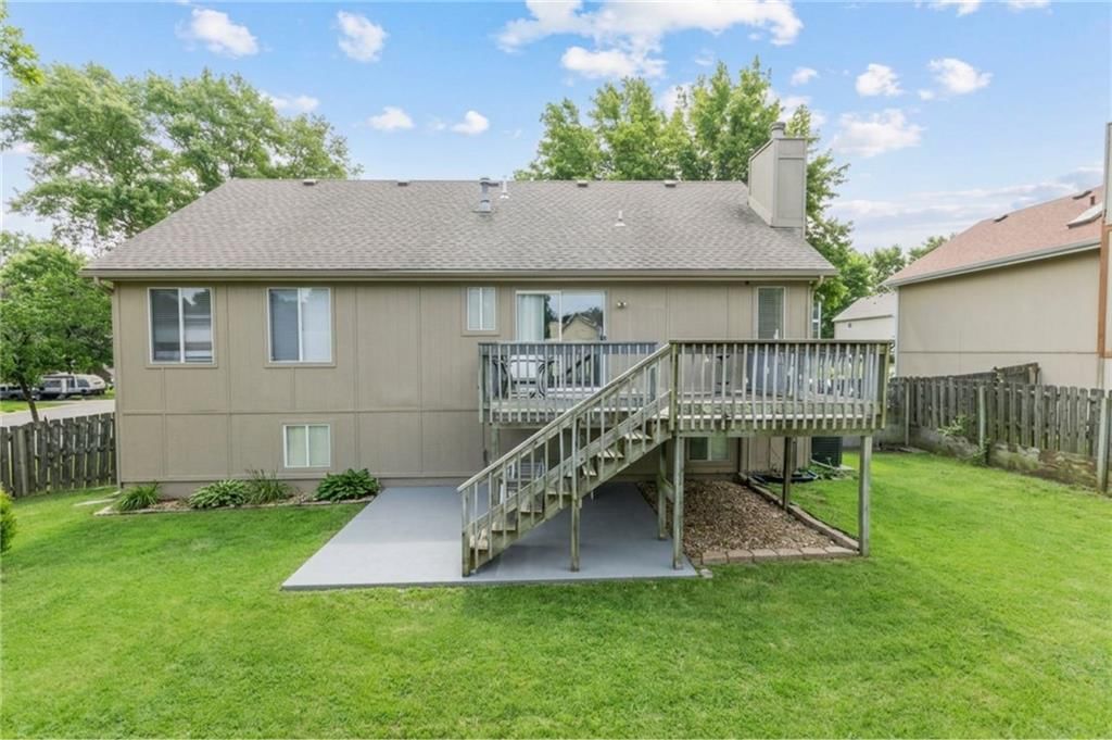 403 NE Station Drive — photo 26