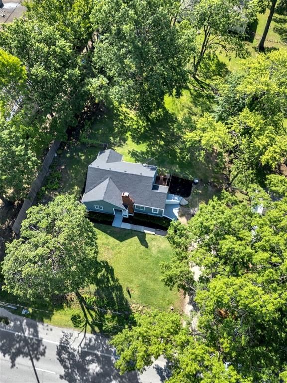 2421 NE Vivion Road — photo 7