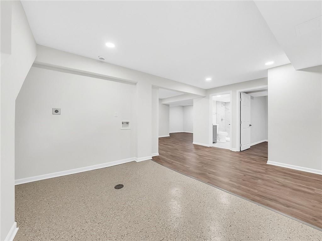 2421 NE Vivion Road — photo 24