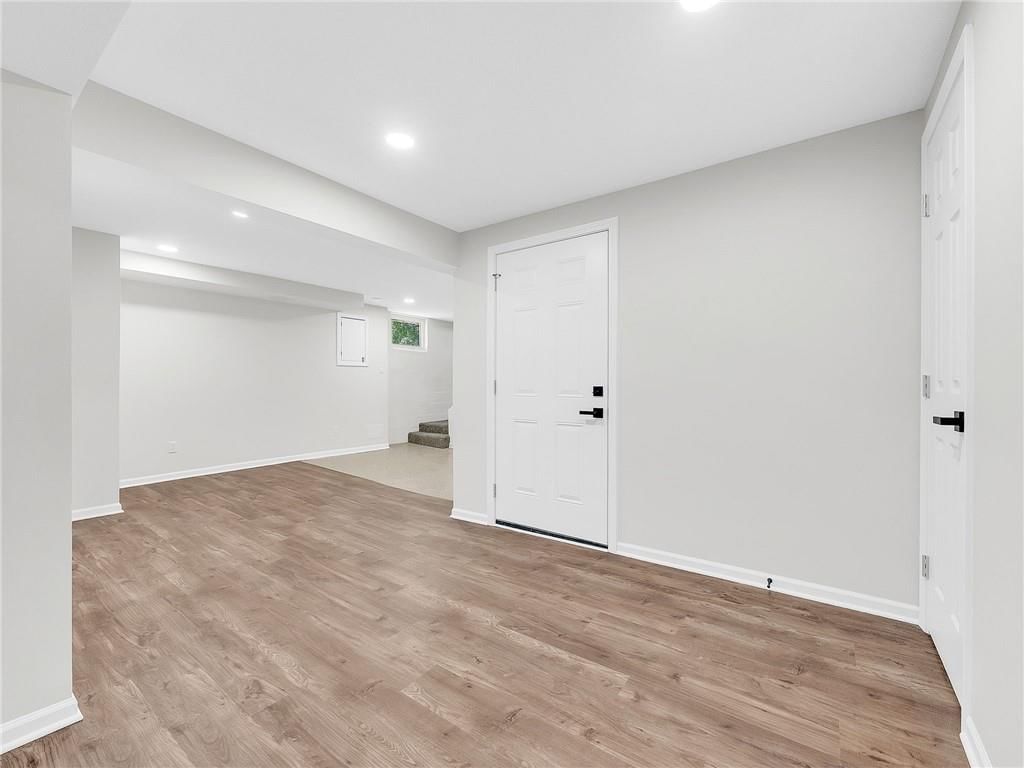 2421 NE Vivion Road — photo 27