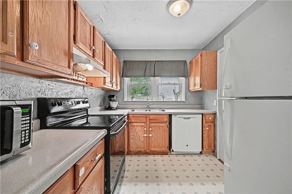 100 NE 73rd Street — photo 12