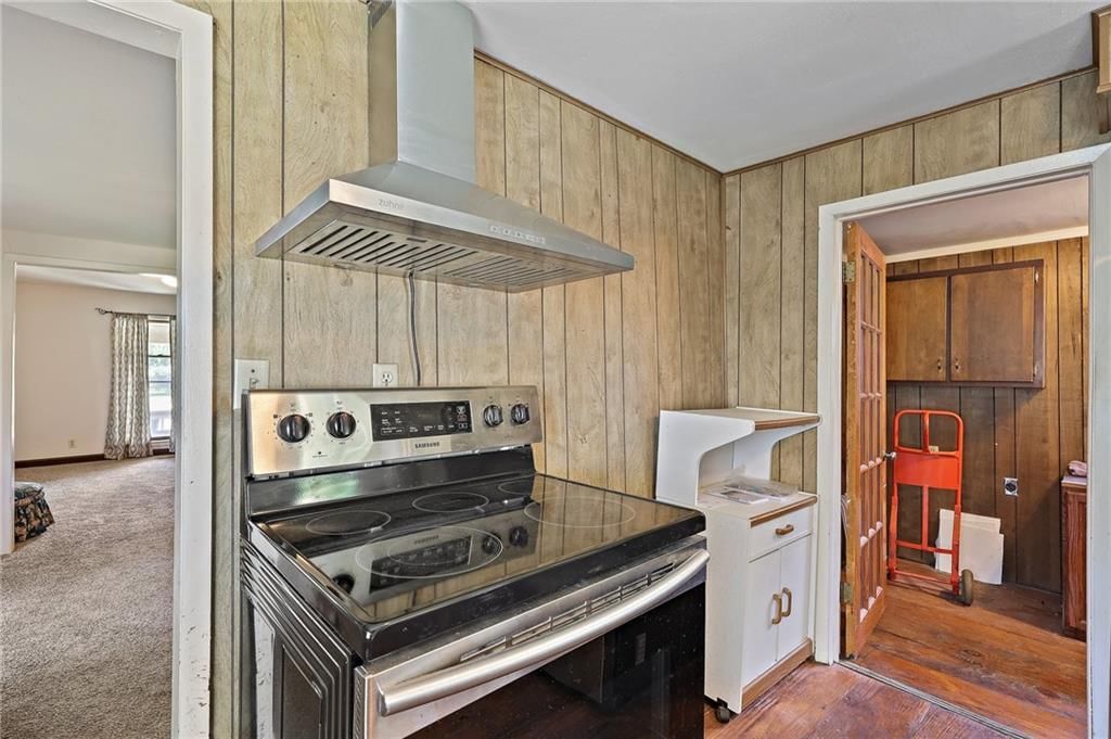 419 S Eddy Street — photo 12