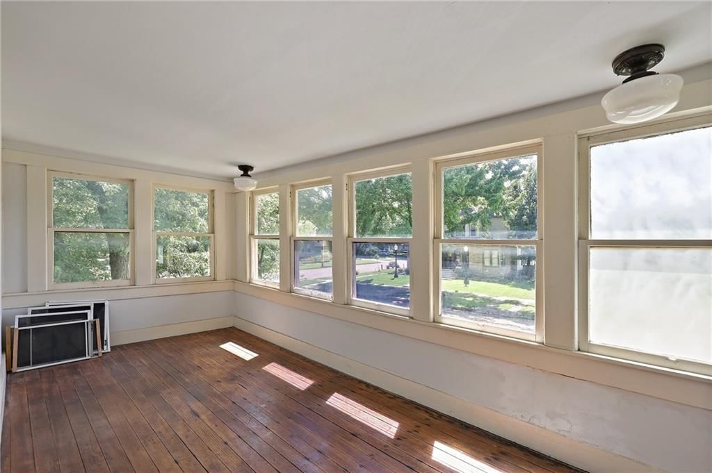 419 S Eddy Street — photo 20