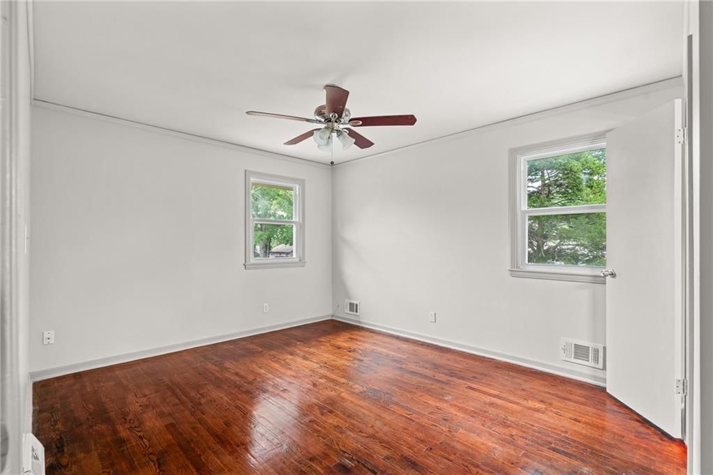7323 Maywood Avenue — photo 11