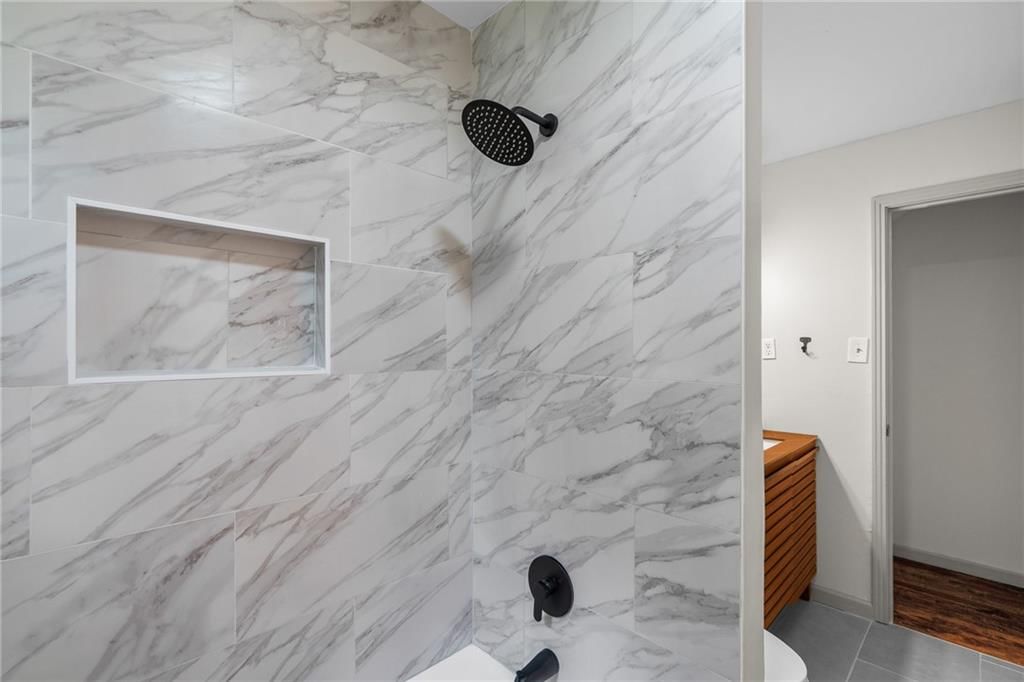 7323 Maywood Avenue — photo 19