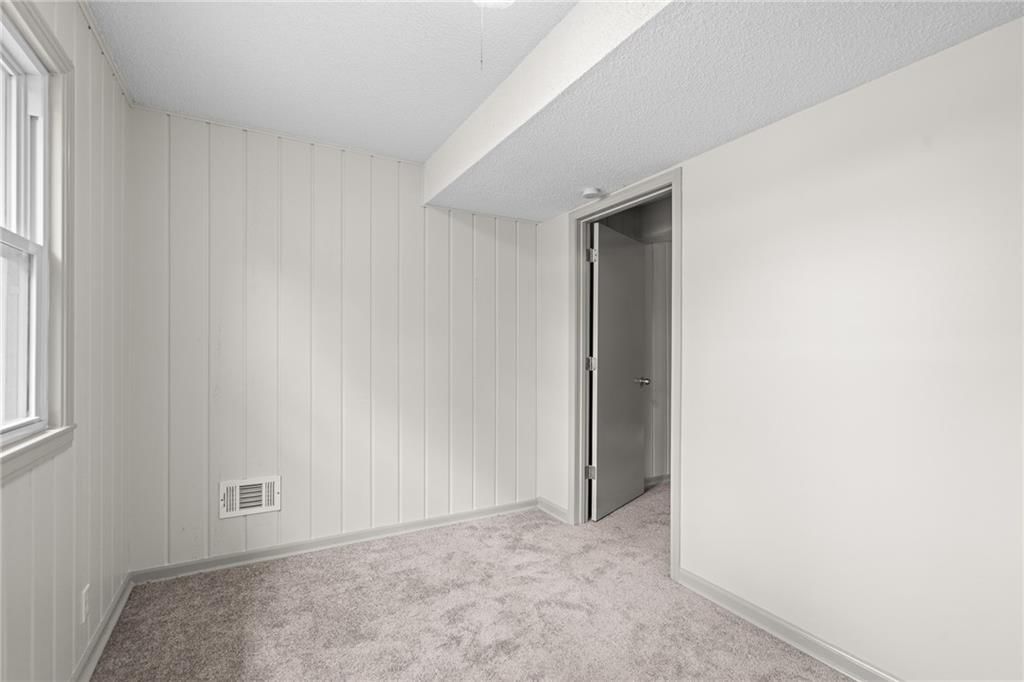 7323 Maywood Avenue — photo 23