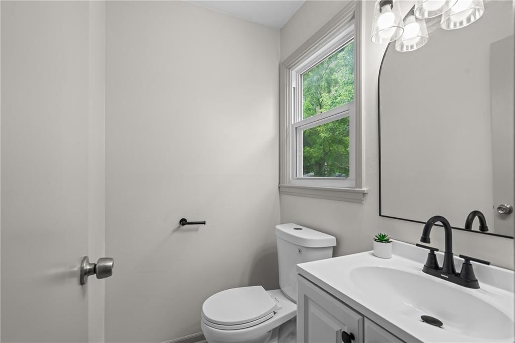 7323 Maywood Avenue — photo 24