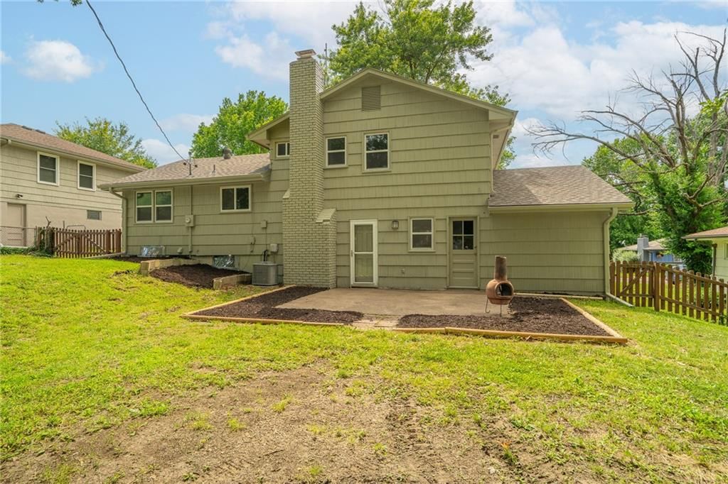 7323 Maywood Avenue — photo 25