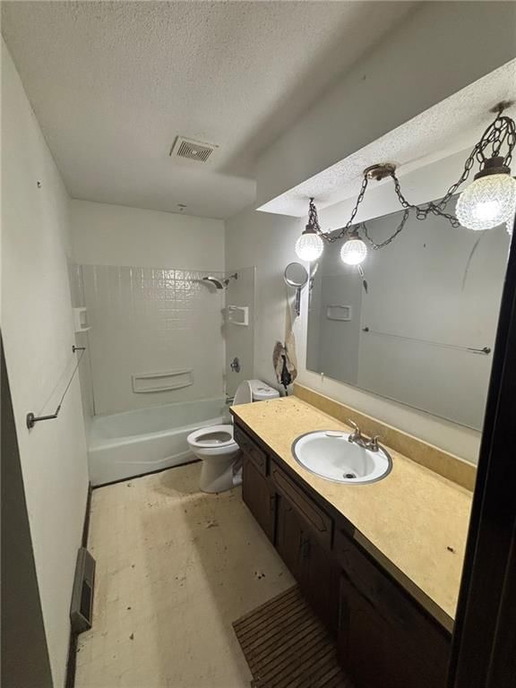 801 E Northview Street — photo 6