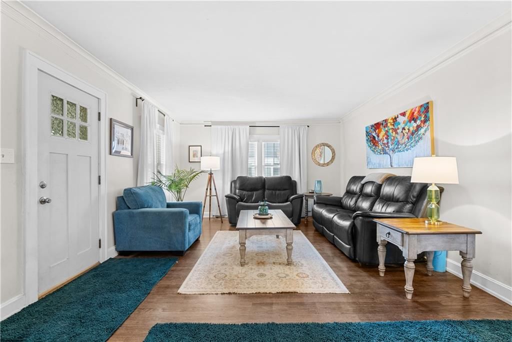 504 W 77th Street — photo 4