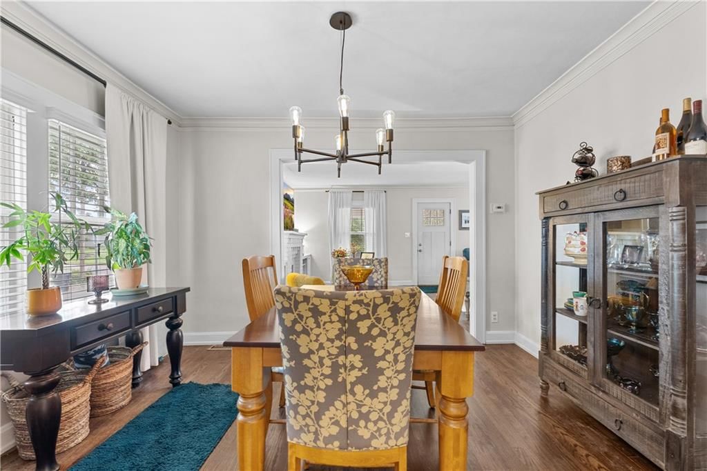 504 W 77th Street — photo 9