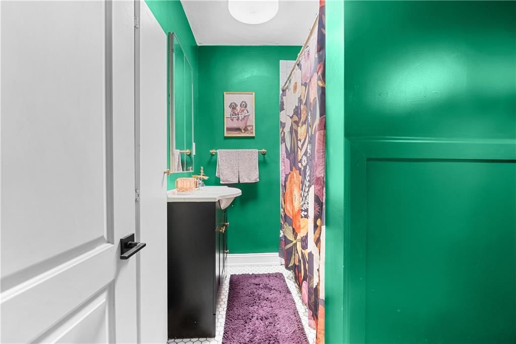 504 W 77th Street — photo 18