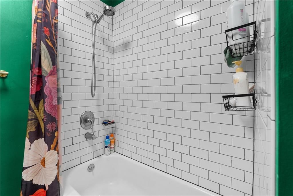 504 W 77th Street — photo 19