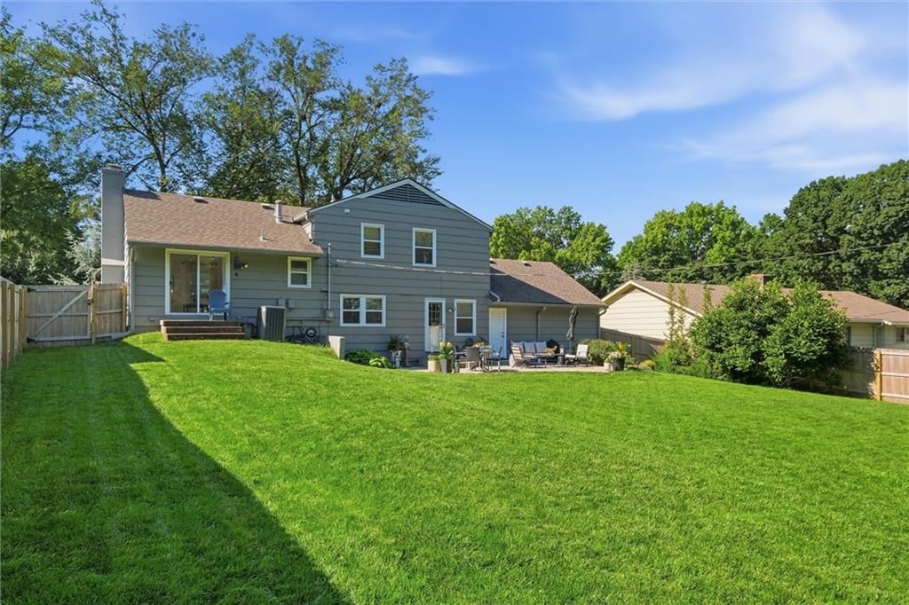 6018 W 85th Terrace — photo 33