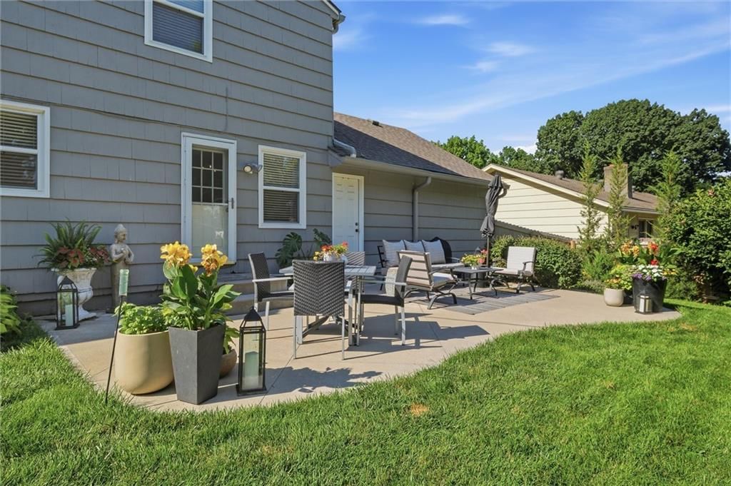 6018 W 85th Terrace — photo 35