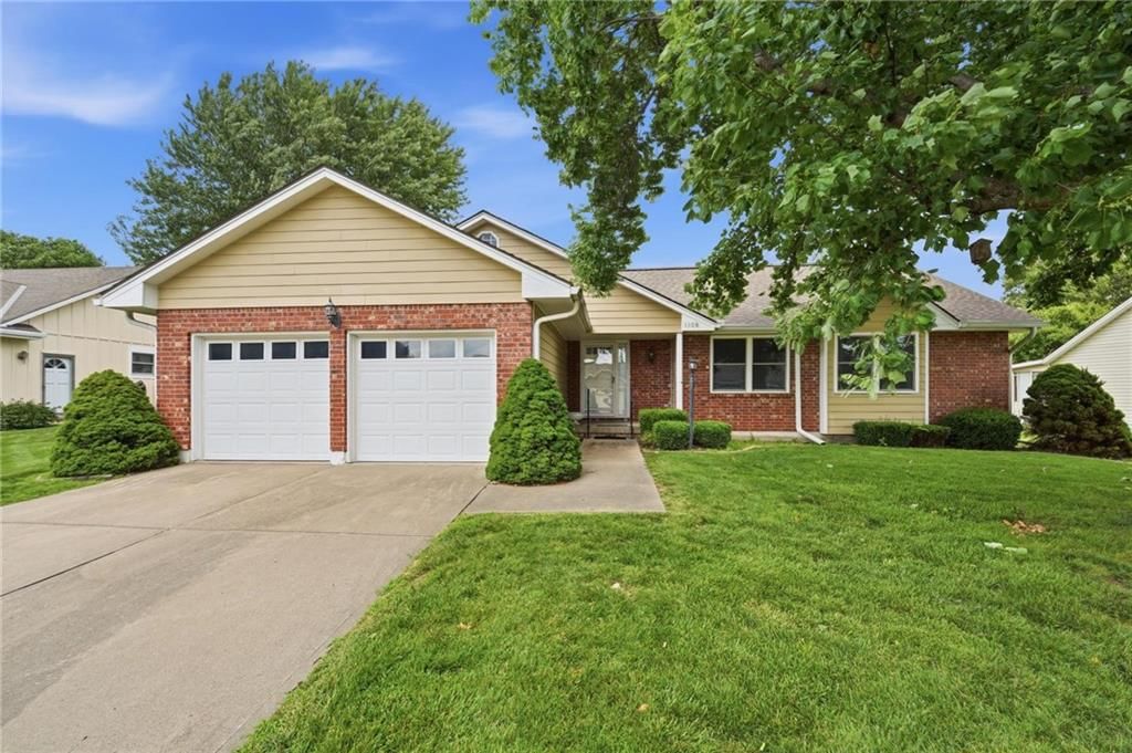 1108 SW 8th Terrace, Lee's Summit, MO
