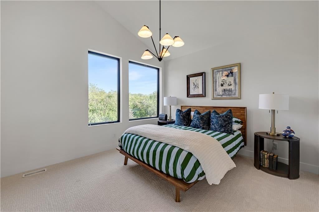18113 Cody Street — photo 35