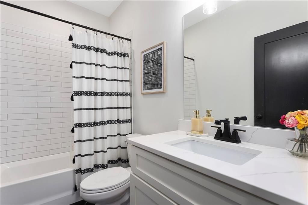 22459 W 87TH Terrace — photo 29