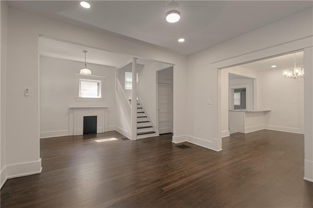 1704 Lake Avenue — photo 8