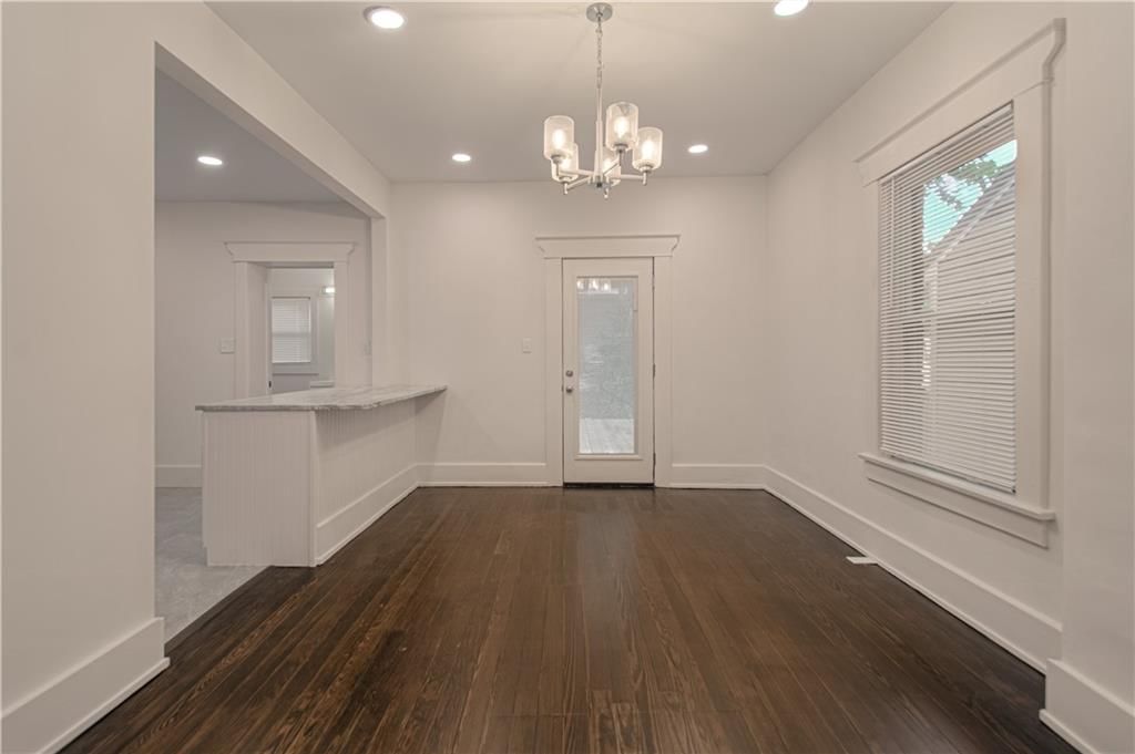 1704 Lake Avenue — photo 9