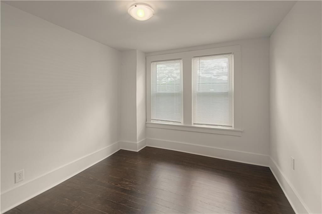 1704 Lake Avenue — photo 20