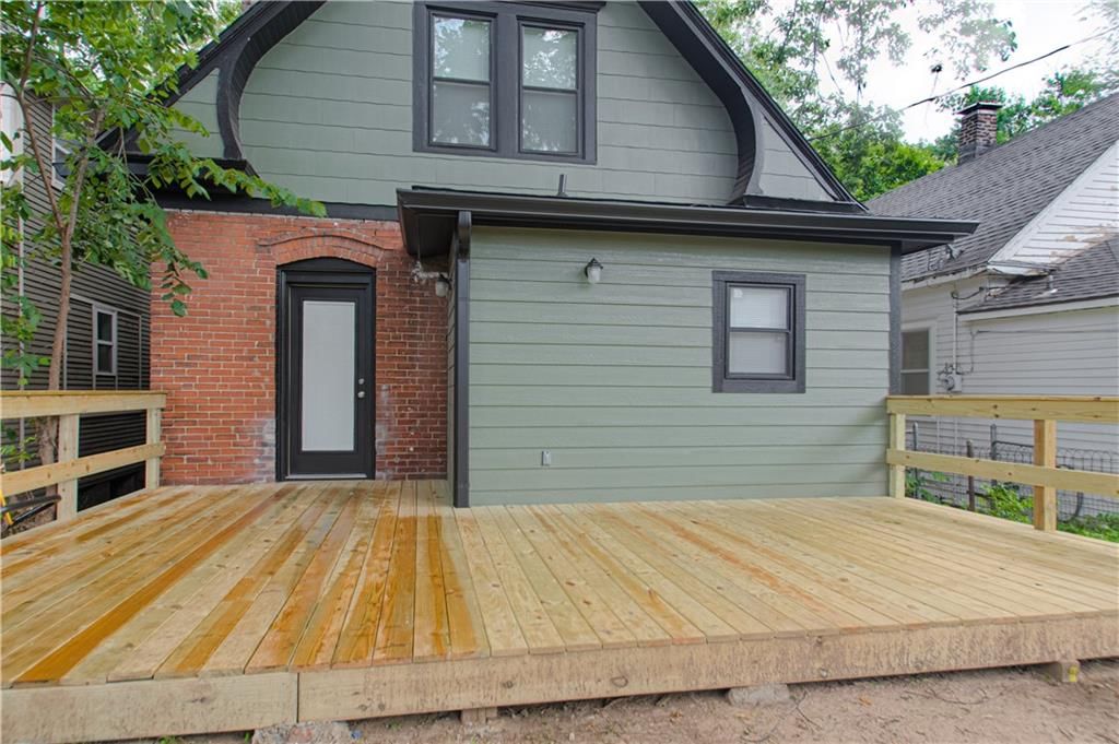 1704 Lake Avenue — photo 29