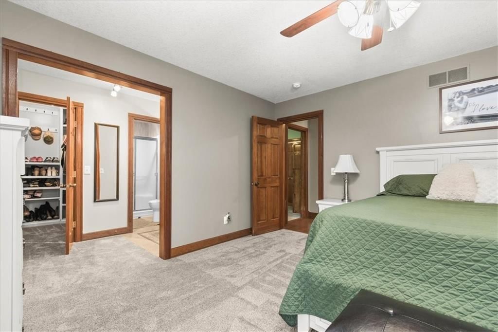 926 E Myrtle Street — photo 18