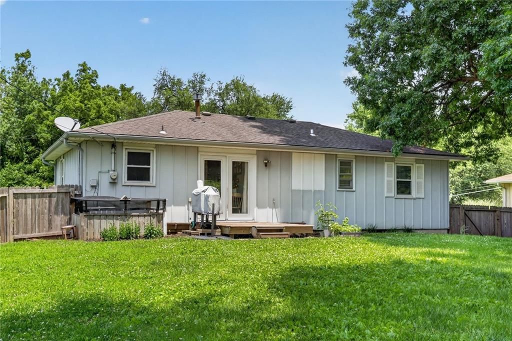 7031 Edith Avenue — photo 24
