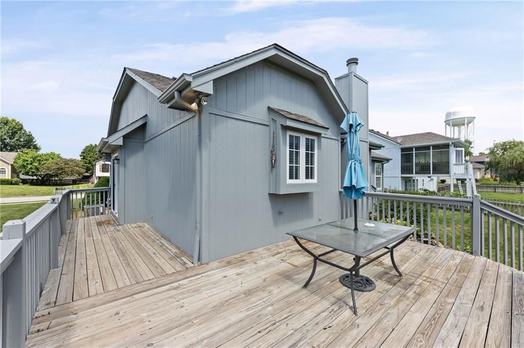 523 Cedar Falls Court — photo 30