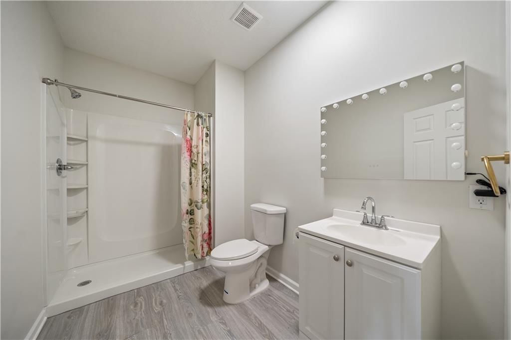 11420 S Freedom Street — photo 32