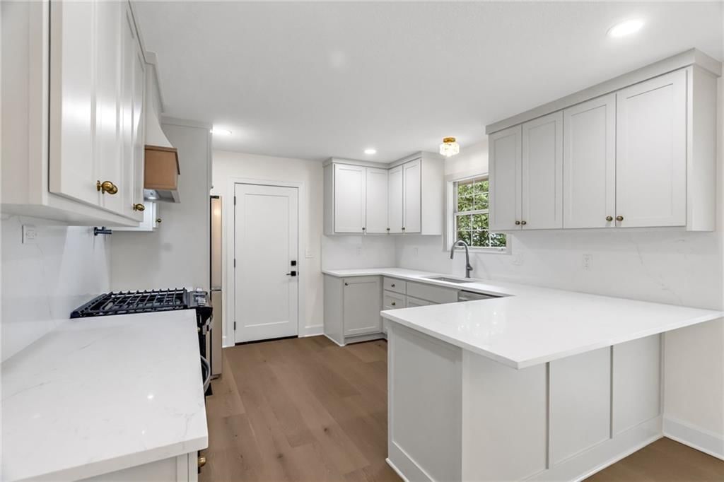 701 Horseshoe Drive — photo 8
