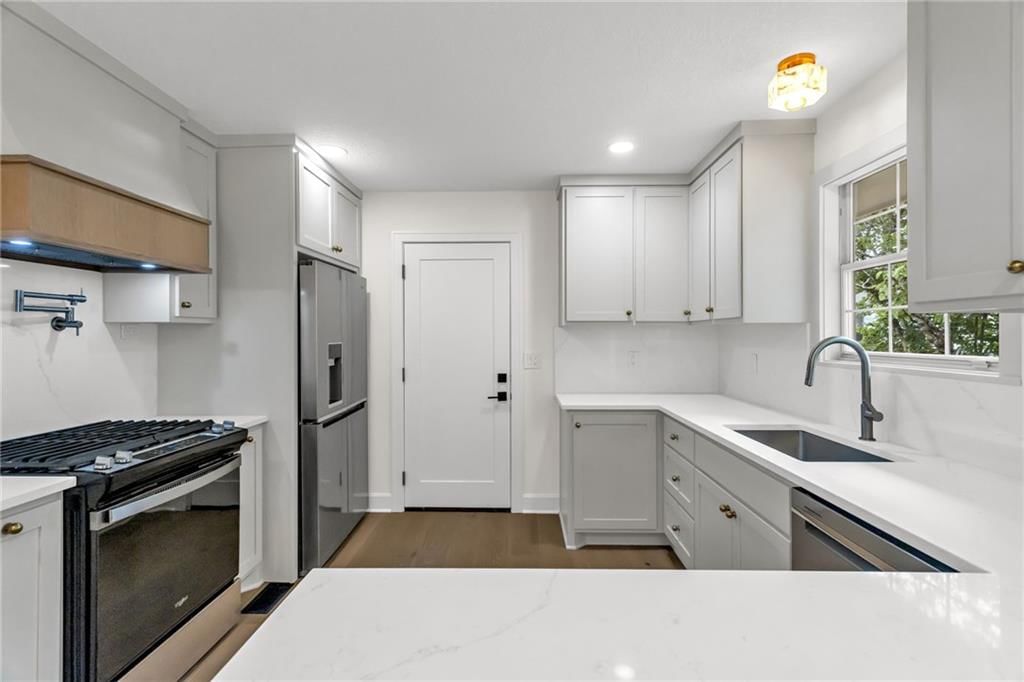 701 Horseshoe Drive — photo 9