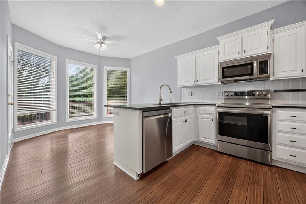 15570 S ALDEN Street — photo 11