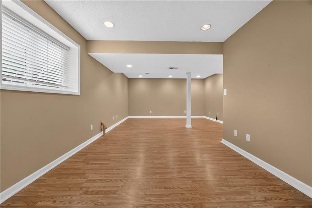 15570 S ALDEN Street — photo 34
