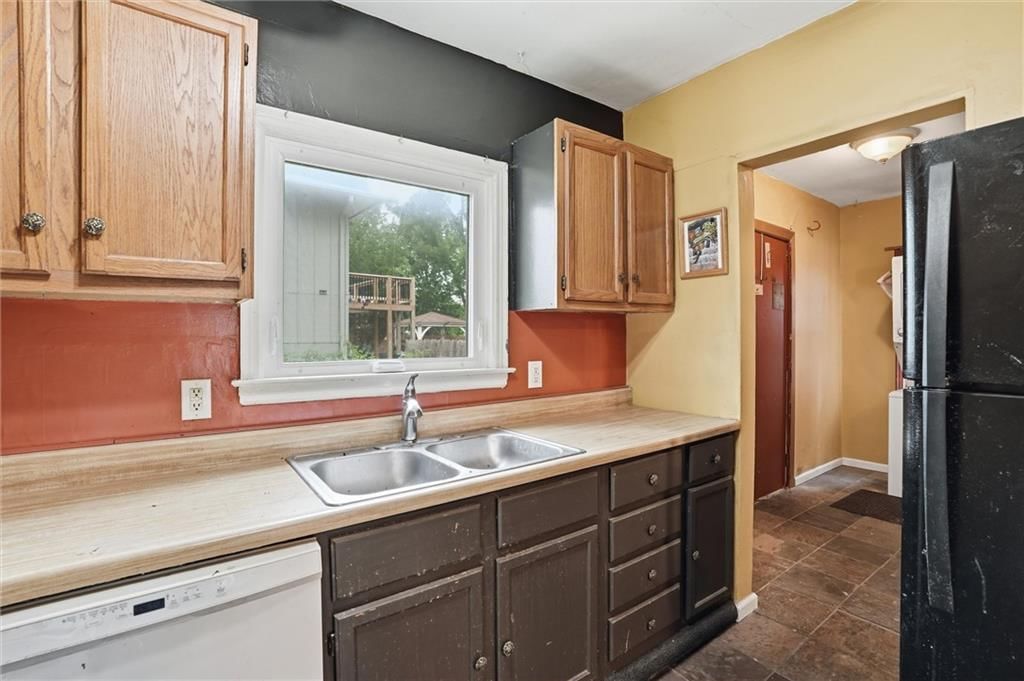 900 E 117th Street — photo 11