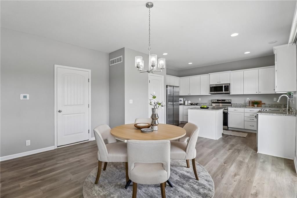 700 Pampas Street — photo 10