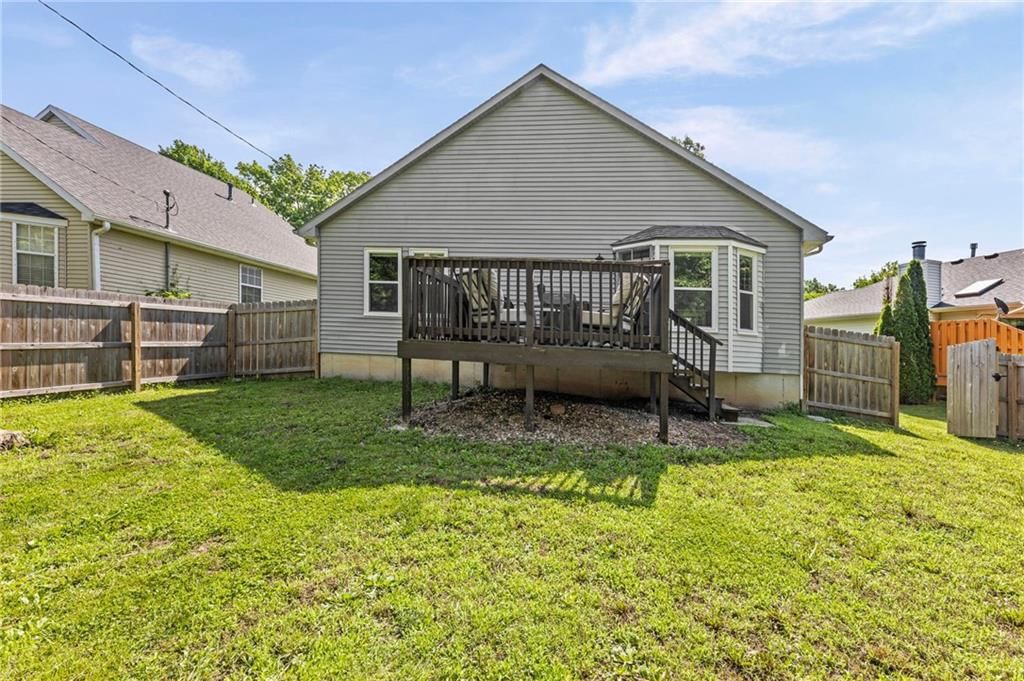 Photo 29 of 29 - 620 Silver Hill Drive, Bonner Springs, KS 66012