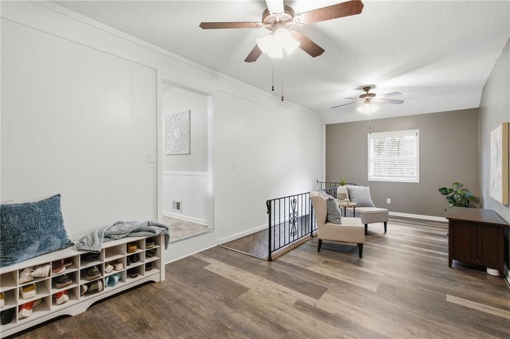 8821 Lowell Avenue — photo 15