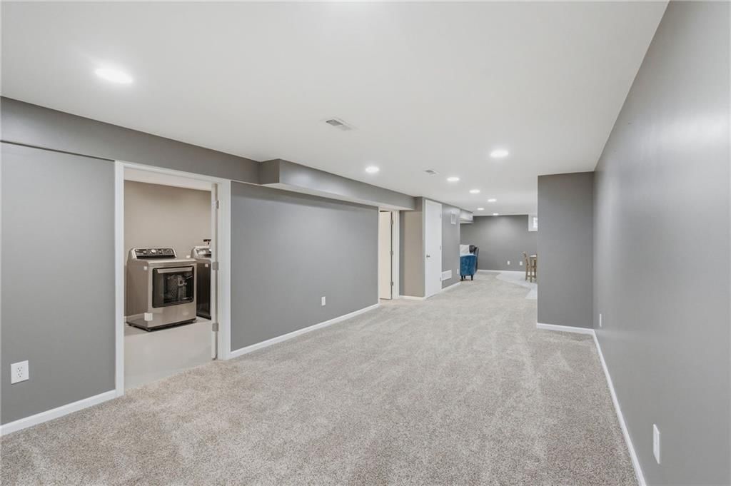8821 Lowell Avenue — photo 25
