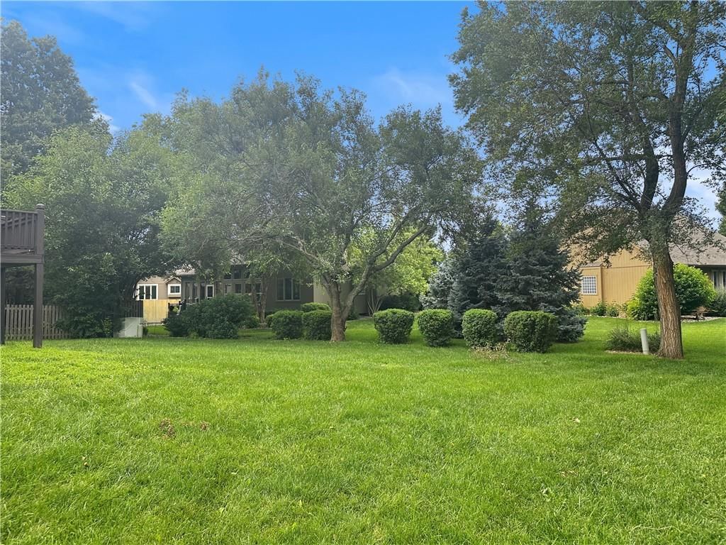 8503 W 156 Terrace — photo 4